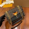 gucciaaa-38673-gallery-75442-77b810c907fa6291 N40108 女士肩背斜背包・摩登造型焦點|商品實拍視角 10