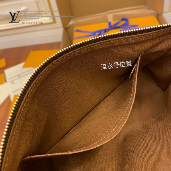 gucciaaa-38677-gallery-75487-888b83450efcc0fc M40712 晚宴包手拿包・摩登造型焦點|商品實拍視角 07