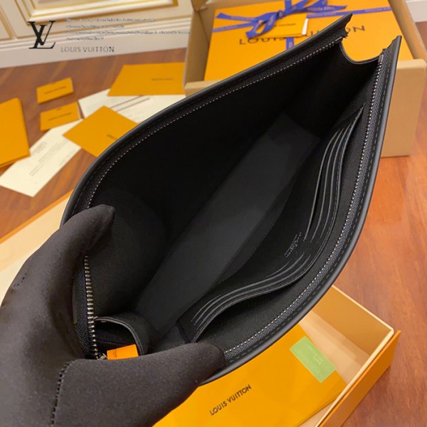 gucciaaa-38680-gallery-75535-e64bf4e8ce60ed02 M61692 手包・摩登造型焦點|商品實拍視角 08