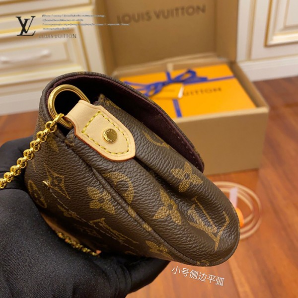 gucciaaa-38683-gallery-75566-9c98cdcae2adc5b4 M40717 小號斜背包晚宴包・摩登造型焦點|商品實拍視角 08