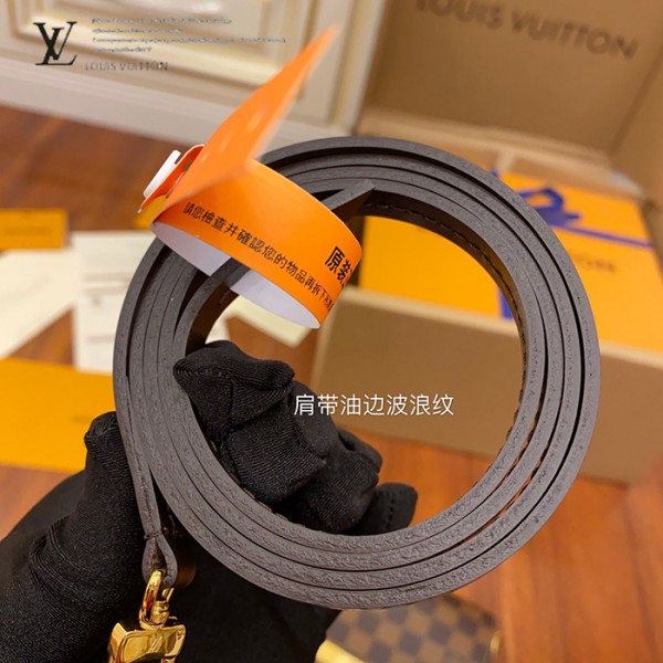 gucciaaa-38685-gallery-75586-374fb76e7143d58f N41276 小號斜背包・摩登造型焦點|商品實拍視角 04