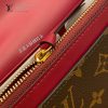 gucciaaa-38687-gallery-75613-bf5ce24f41181d33 M67404 購物袋・摩登造型焦點|商品實拍視角 12