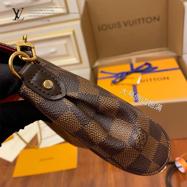 gucciaaa-38688-gallery-75621-f914ecdd7cbae364 N41129 小號斜背包・摩登造型焦點|商品實拍視角 07