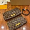 gucciaaa-38688-gallery-75623-02508e0736bc09d4 N41129 小號斜背包・摩登造型焦點|包款全貌與整體比例