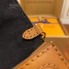 gucciaaa-38690-gallery-75646-6ed0254d43293aca M68621 達芙妮MINI郵差包・摩登造型焦點|商品實拍視角 09