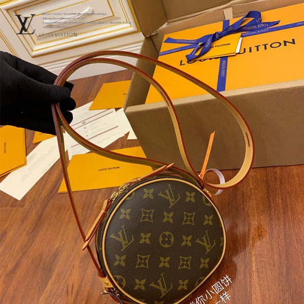 gucciaaa-38692-gallery-75673-913b5628c3ade2a7 M45149 女士蘋果包・摩登造型焦點|商品實拍視角 08
