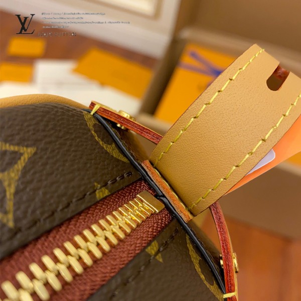 gucciaaa-38692-gallery-75676-6480b7a6742c4e28 M45149 女士蘋果包・摩登造型焦點|商品實拍視角 10