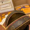 gucciaaa-38692-gallery-75685-9f49fc933e0f642b M45149 女士蘋果包・摩登造型焦點|商品實拍視角 19