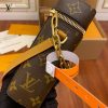 gucciaaa-38693-gallery-75689-a1364b80245f7e37 M44914 手機包・摩登造型焦點|商品實拍視角 05