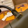 gucciaaa-38696-gallery-75737-9579ec3abb88cd73 M44797 手提斜背包・摩登造型焦點|商品實拍視角 10