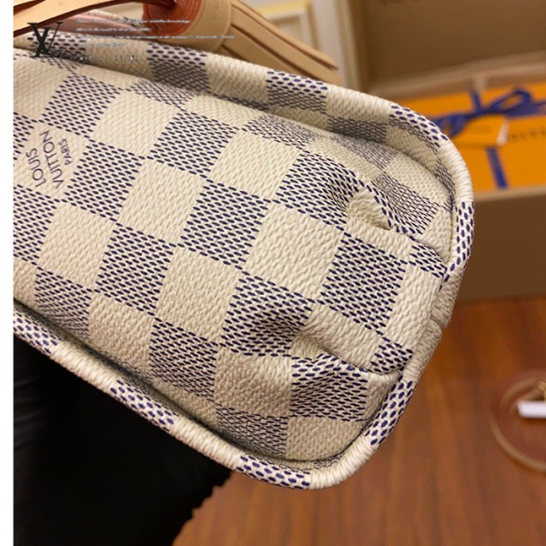 gucciaaa-38698-gallery-75768-4fc6badf51ddadea N41581 郵差包・摩登造型焦點|商品實拍視角 13