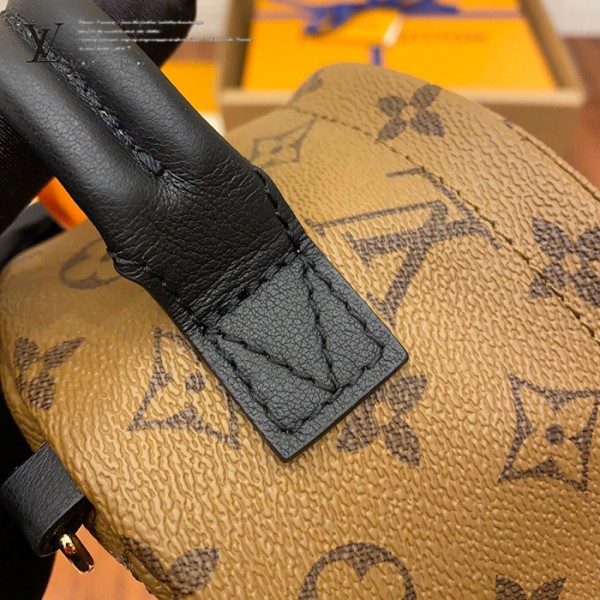 gucciaaa-38700-gallery-75779-c7f36f7f8695a516 M42411 拼色背包雙肩包・摩登造型焦點|摩登造型實拍視角