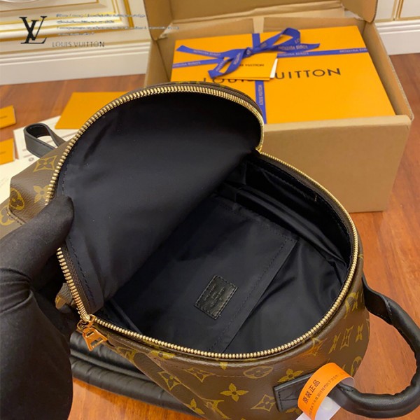 gucciaaa-38701-gallery-75796-b4d75ae1e98a08a6 M44871 背包雙肩包・摩登造型焦點|商品實拍視角 09