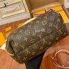 gucciaaa-38702-gallery-75811-56ae33a253d9e143 M48813 肩背包・摩登造型焦點|商品實拍視角 11