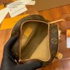 gucciaaa-38703-gallery-75822-d8e9f0eb31ffa0c4 M52294 化妝包圓餅包・摩登造型焦點|商品實拍視角 09