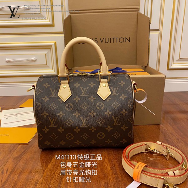 gucciaaa-38707-gallery-75867-1d7d6514a2808b9e M41113 SPEEDY 25枕頭包・摩登造型焦點|包款全貌與整體比例
