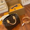 gucciaaa-38707-gallery-75870-66615ff82310adba M41113 SPEEDY 25枕頭包・摩登造型焦點|商品實拍視角 11