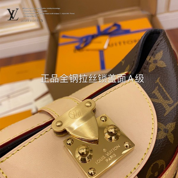 gucciaaa-38708-gallery-75878-83e8a8ebeeda7d44 M43587 薯條包・摩登造型焦點|商品實拍視角 04