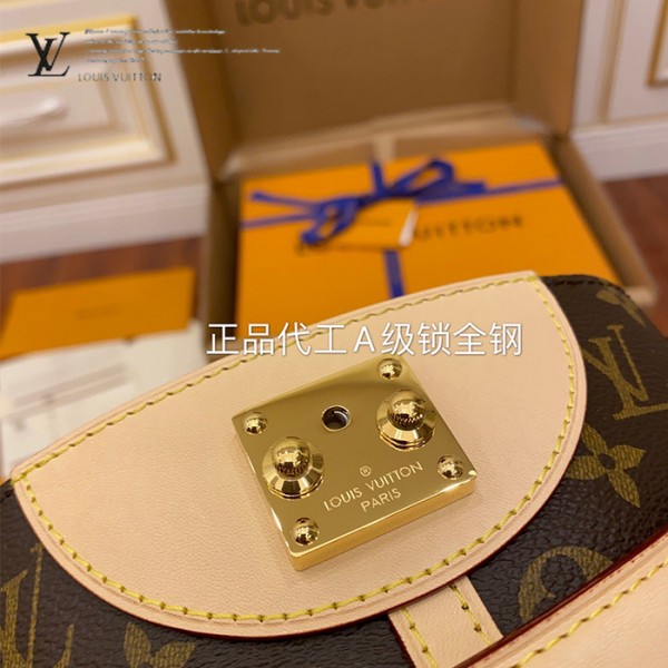 gucciaaa-38708-gallery-75879-78aa06ca65e39589 M43587 薯條包・摩登造型焦點|商品實拍視角 05