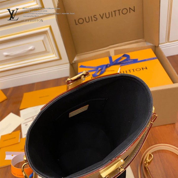 gucciaaa-38708-gallery-75886-5c083414aea01dd0 M43587 薯條包・摩登造型焦點|商品實拍視角 11