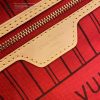 gucciaaa-38711-gallery-75925-0028a697b44f8ab0 M41177 NEVERFULL 購物袋・摩登造型焦點|商品實拍視角 02