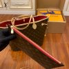gucciaaa-38711-gallery-75931-06200b2b8be2fd36 M41177 NEVERFULL 購物袋・摩登造型焦點|商品實拍視角 08