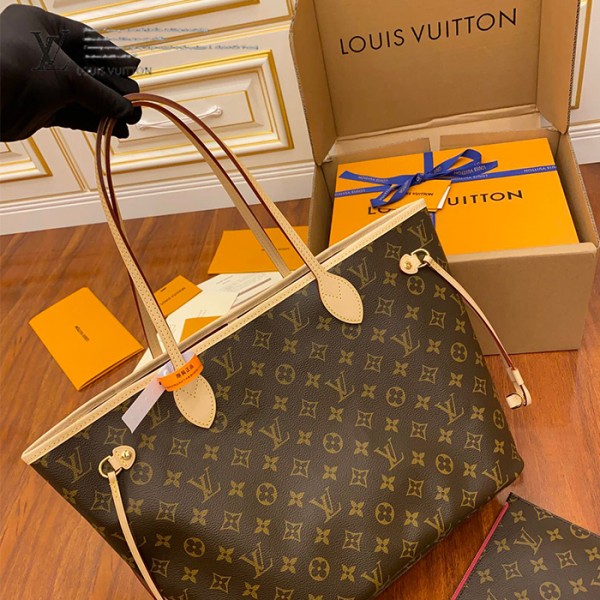 gucciaaa-38712-gallery-75942-e3d05fc4acea9334 M41178 NEVERFULL 購物袋・摩登造型焦點|商品實拍視角 04