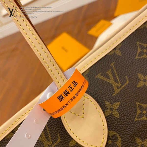 gucciaaa-38712-gallery-75943-938185906d2f8fb8 M41178 NEVERFULL 購物袋・摩登造型焦點|商品實拍視角 05