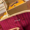 gucciaaa-38712-gallery-75950-8a3323c95b30cf8c M41178 NEVERFULL 購物袋・摩登造型焦點|商品實拍視角 11