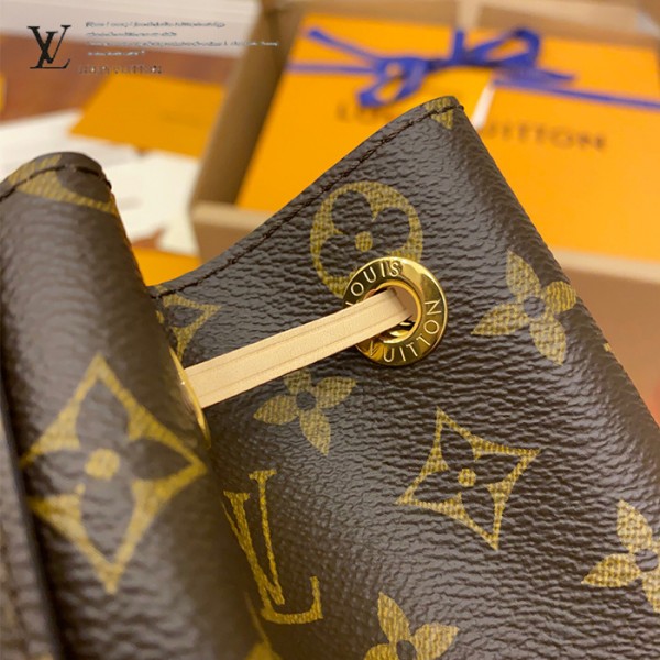 gucciaaa-38714-gallery-75981-4b4f496051a609ea M43431 雙肩包・摩登造型焦點|商品實拍視角 13