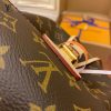 gucciaaa-38714-gallery-75983-77e78e5ef3ddacf5 M43431 雙肩包・摩登造型焦點|商品實拍視角 15