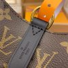 gucciaaa-38715-gallery-75994-73026bade31d8122 M44020 女士NOE水桶包・摩登造型焦點|摩登造型實拍視角