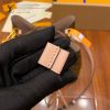 gucciaaa-38717-gallery-76019-663009e0bb7b29fa 精選 M44022 水桶包・摩登造型焦點|商品實拍視角 05