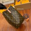 gucciaaa-38717-gallery-76020-428e596751b10dd2 精選 M44022 水桶包・摩登造型焦點|使用場景與整體比例