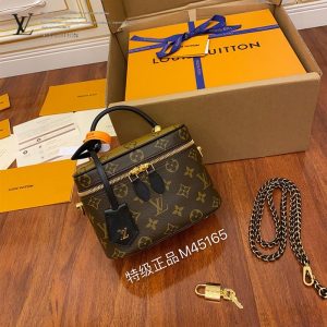 gucciaaa-38726-gallery-76152-9bc3a5ebd6e587d0 M45165 LV正品級化妝包